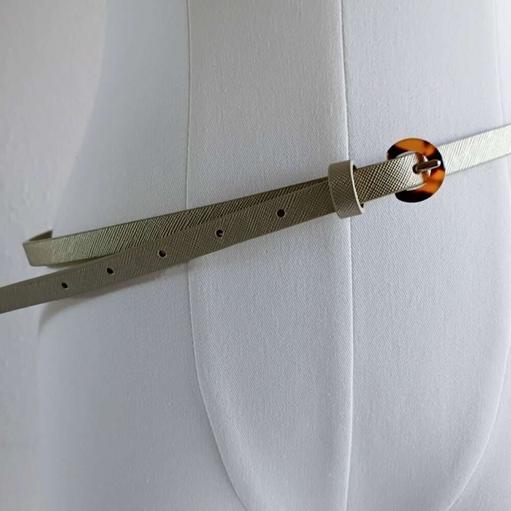 Ann Taylor Gold Skinny Belt Size M Women's Round Buckle